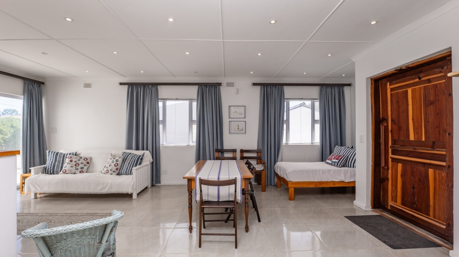 4 Bedroom Property for Sale in Agulhas Western Cape